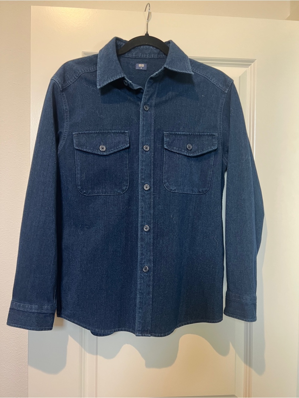 Dark Blue Denim Shirt Jacket with front pockets, Uniqlo small, NEW